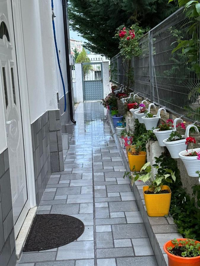Villa Likaj Berat Eksteriør bilde